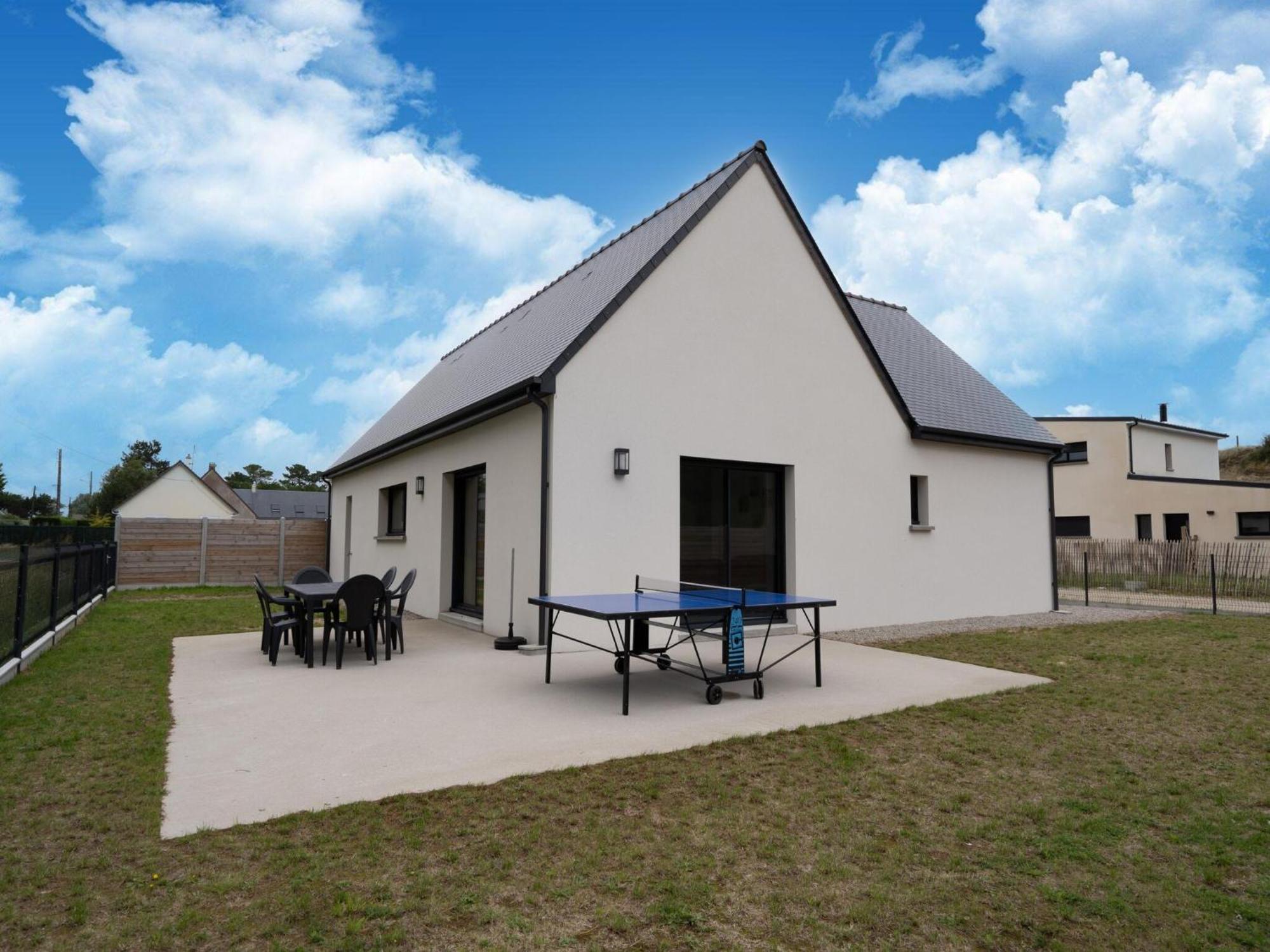 Attractive Holiday Home Near The Normandy Beach Saint-Germain-sur-Ay Buitenkant foto